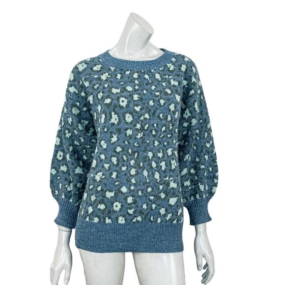 FARM RIO anthro Women's Blue Leopard Print Sweater acrylic blend knit sz XS - Picture 1 of 10